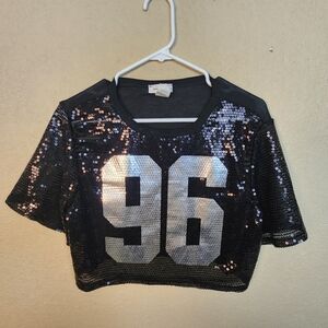 January 7 Black and Silver Sequin Crop Top Small (5298)